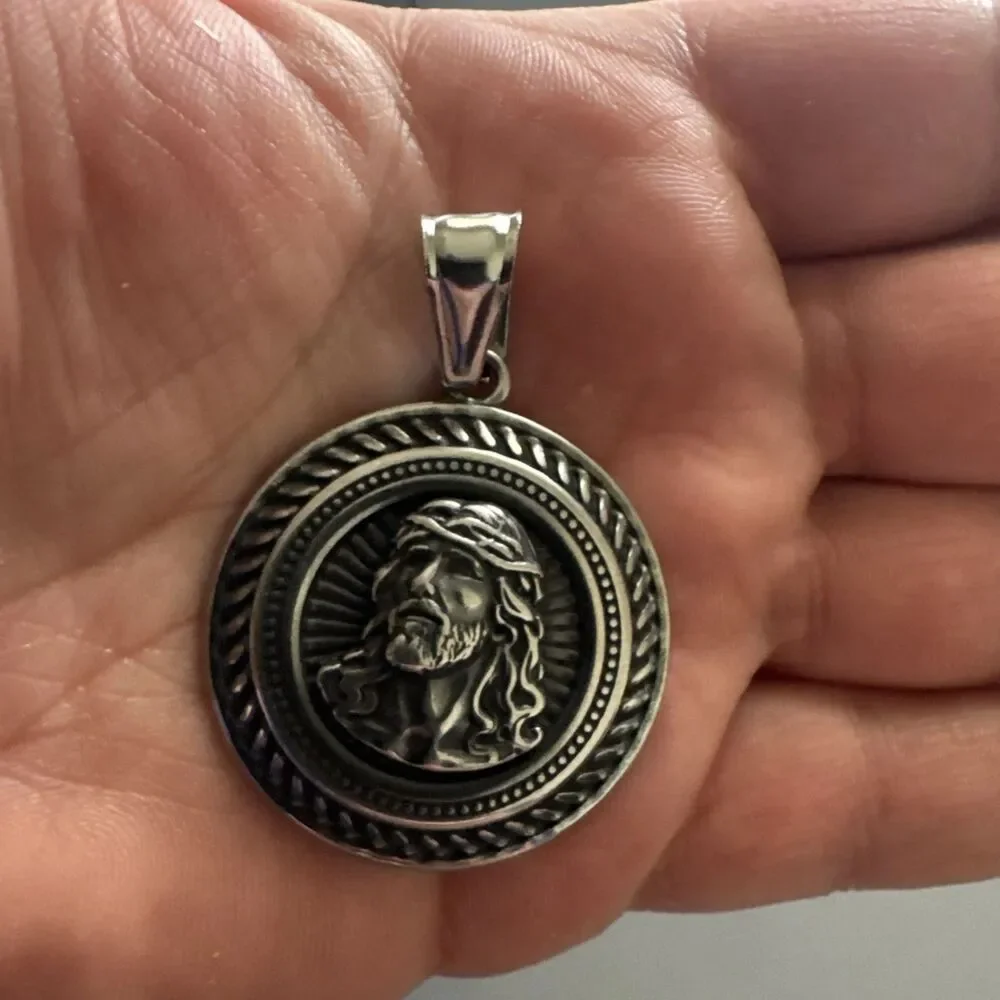 Jesus Christ Stainless Steel Pendant Dark Metal 24 Inch Chain Gift Unisex